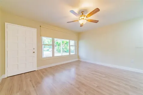 11737 Forest Hills Drive Tampa FL 33612