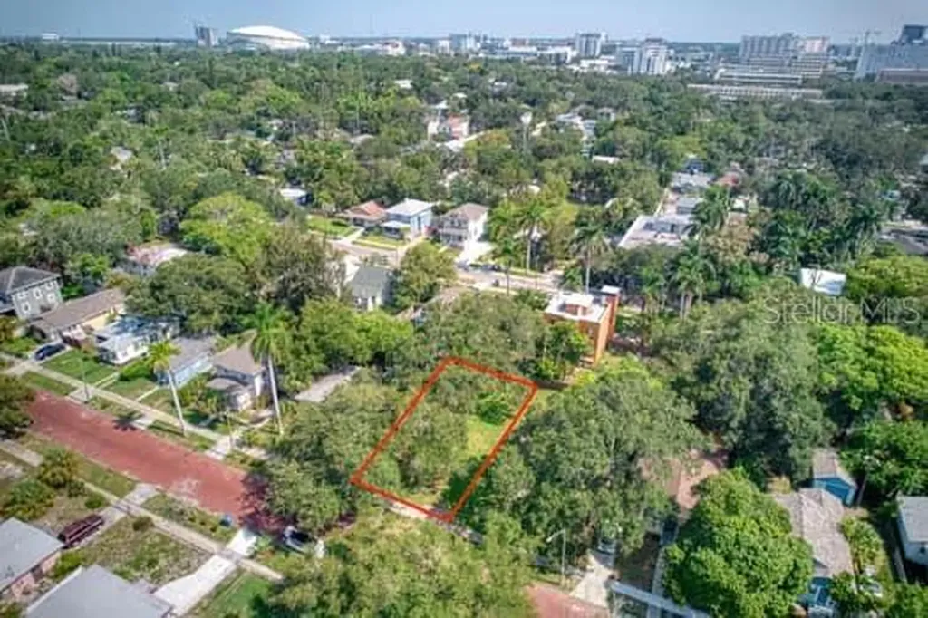 000 Newton Avenue S St Petersburg FL 33701