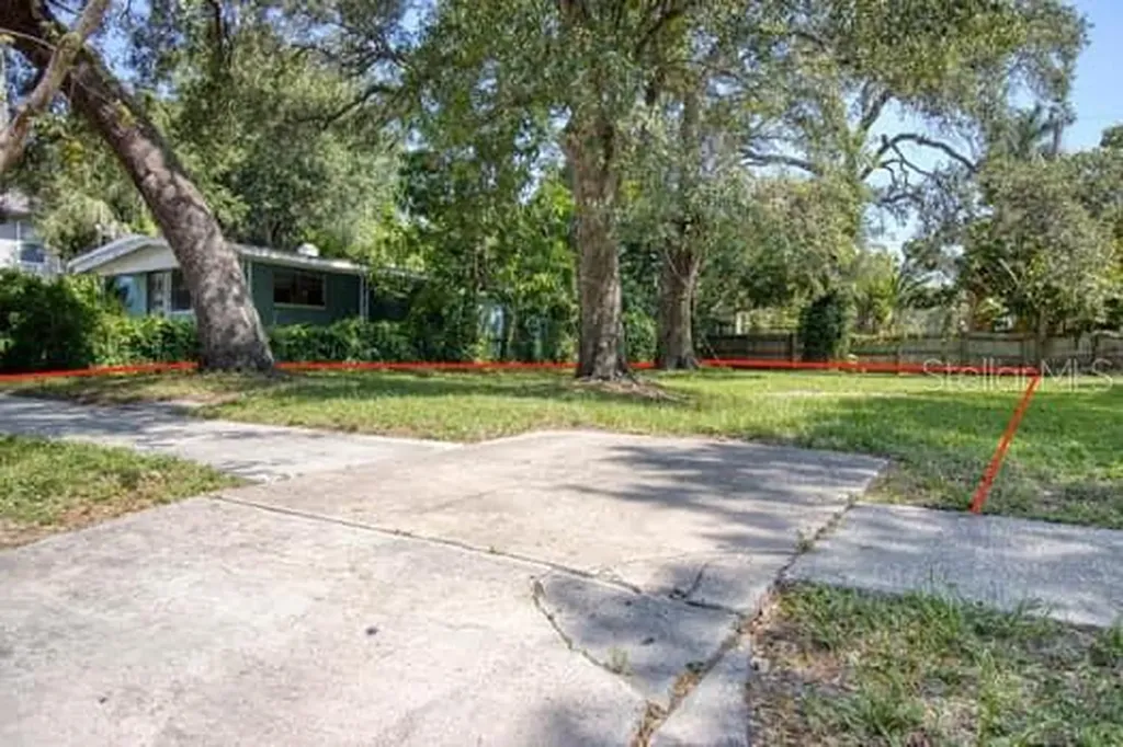 000 Newton Avenue S St Petersburg FL 33701