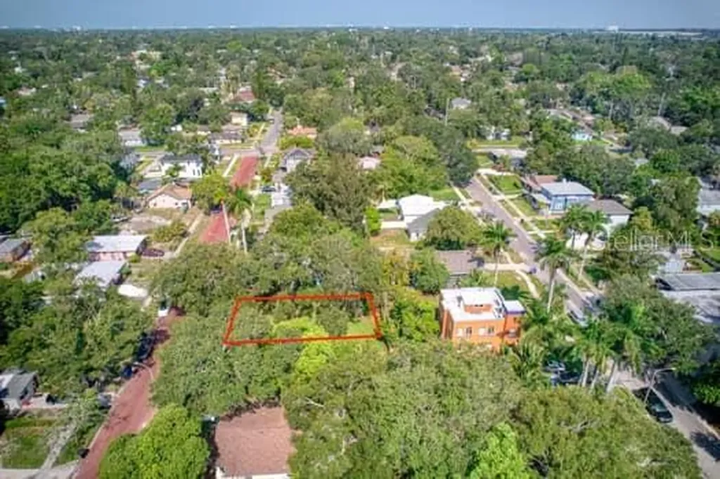 000 Newton Avenue S St Petersburg FL 33701