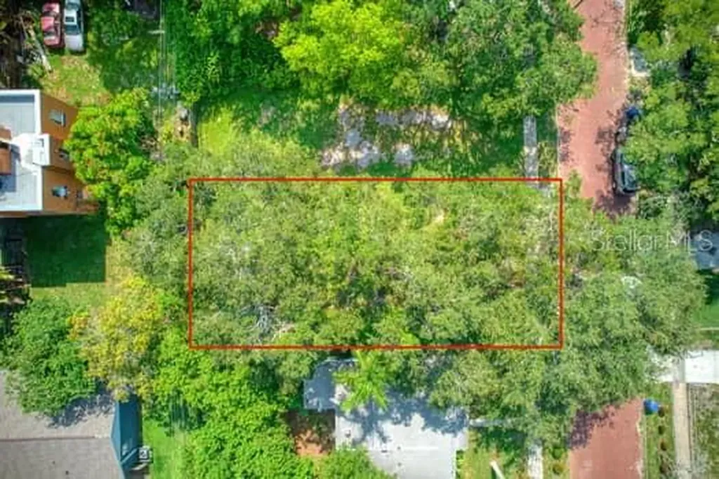 000 Newton Avenue S St Petersburg FL 33701
