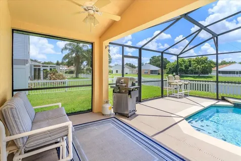 2718 Herons Landing Drive Kissimmee FL 34741