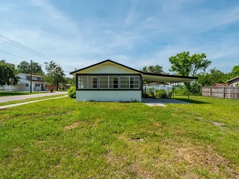 1511 E Calhoun Street Plant City FL 33563