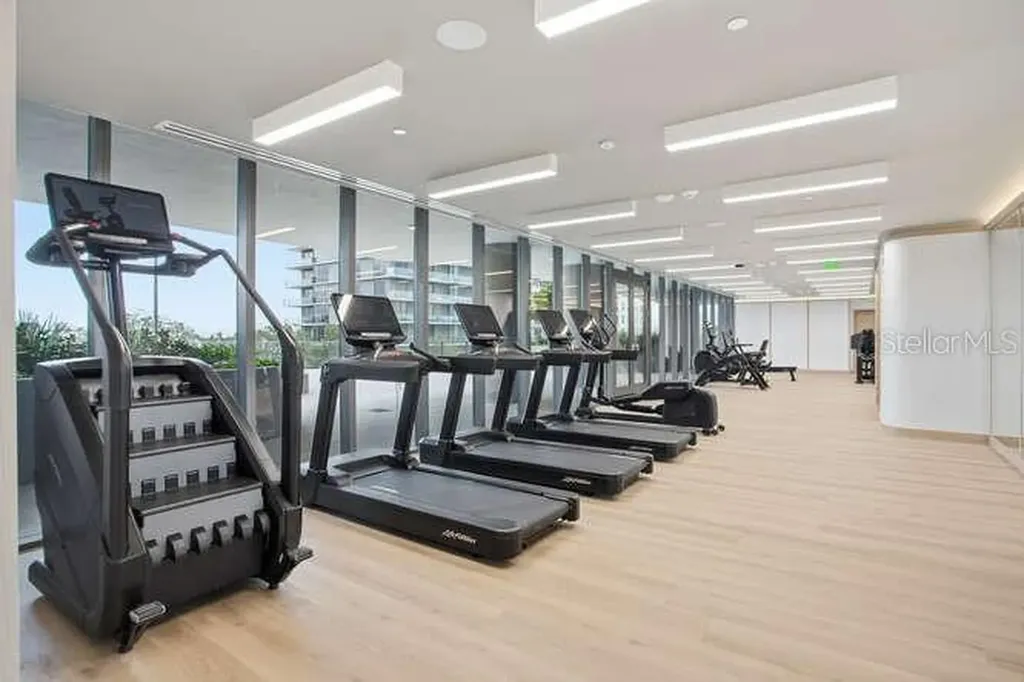 3015 S Ysabella Avenue Tampa FL 33629