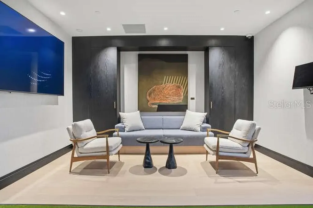 3015 S Ysabella Avenue Tampa FL 33629