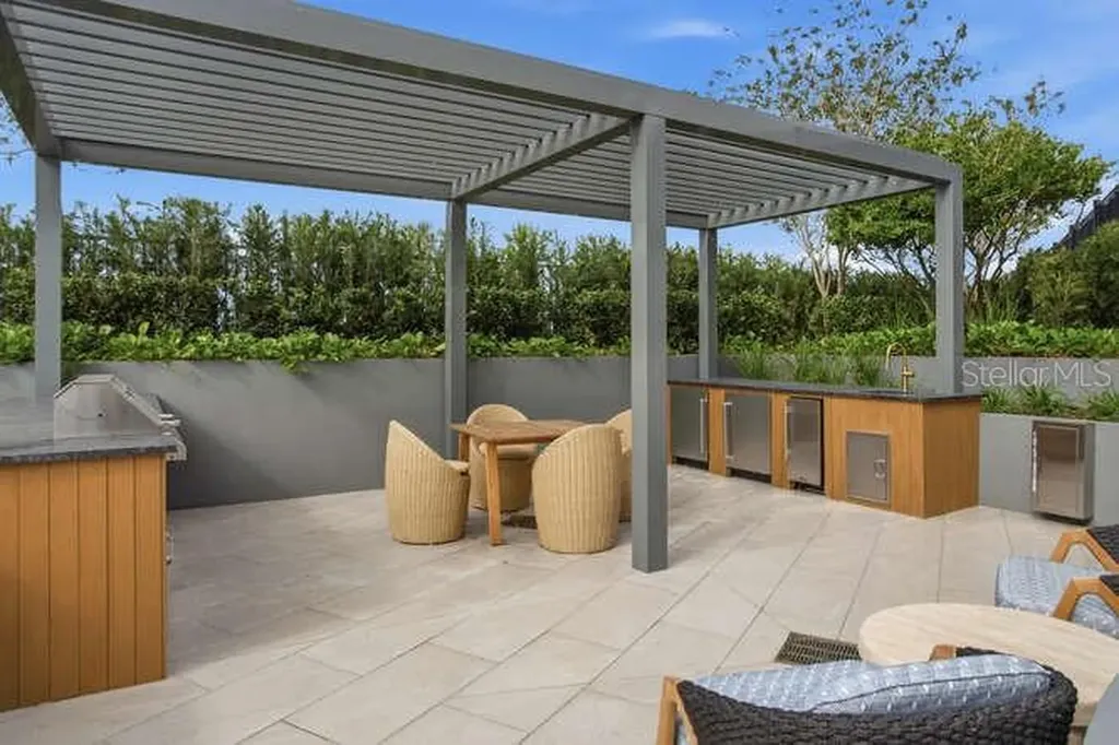 3015 S Ysabella Avenue Tampa FL 33629