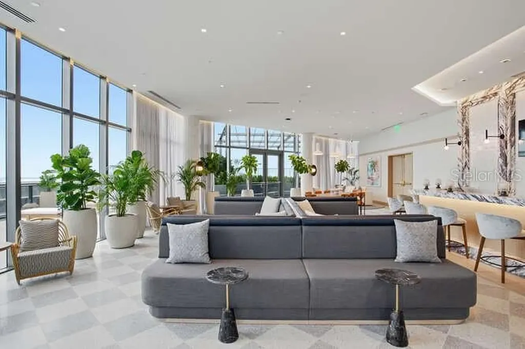 3015 S Ysabella Avenue Tampa FL 33629