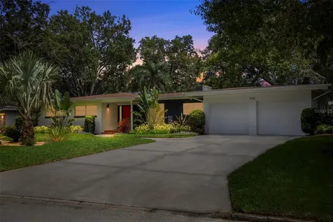 1238 43rd Avenue N St Petersburg FL 33703