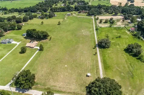 16429 Spring Valley Road Dade City FL 33523