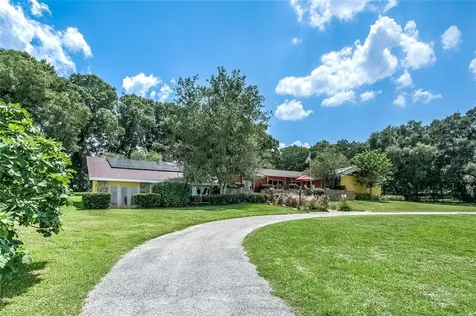 16429 Spring Valley Road Dade City FL 33523