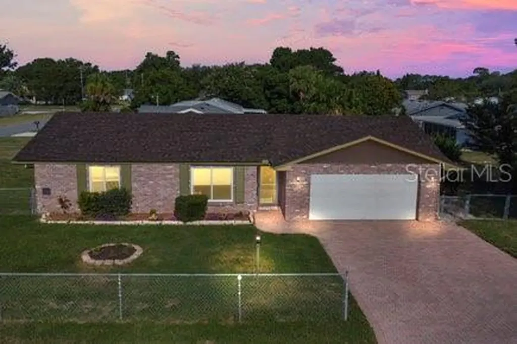 112 Dickinson Lane Winter Haven FL 33884