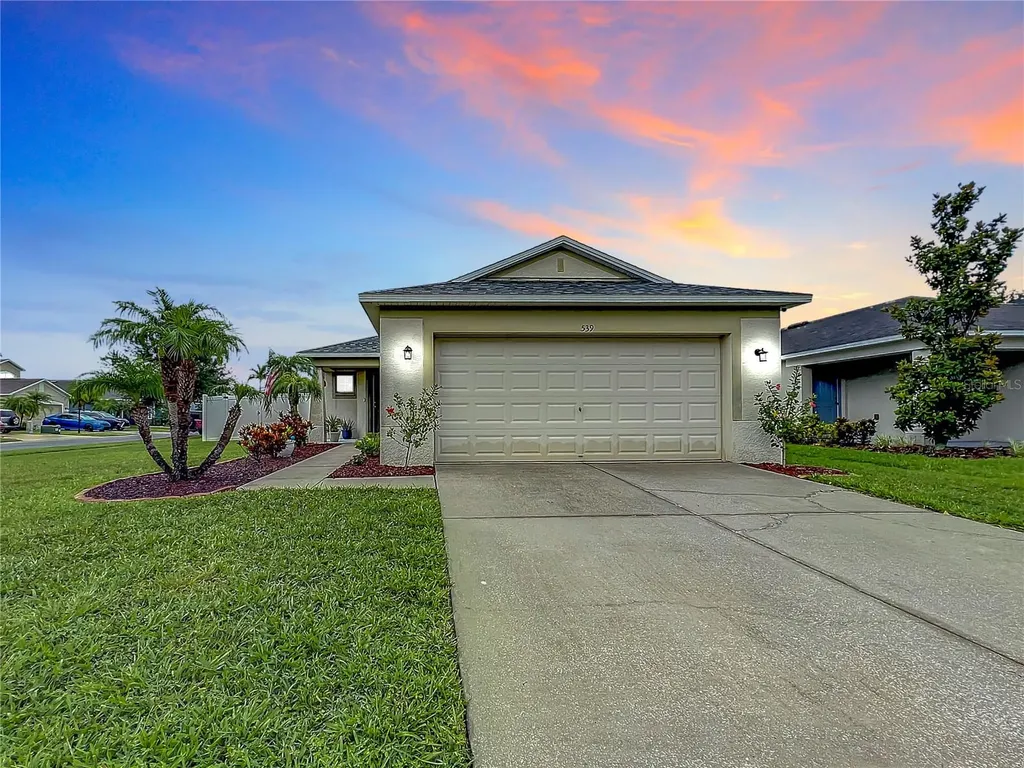 539 19th Street NW Ruskin FL 33570