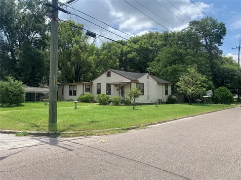 486 W 67th Street Jacksonville FL 32208
