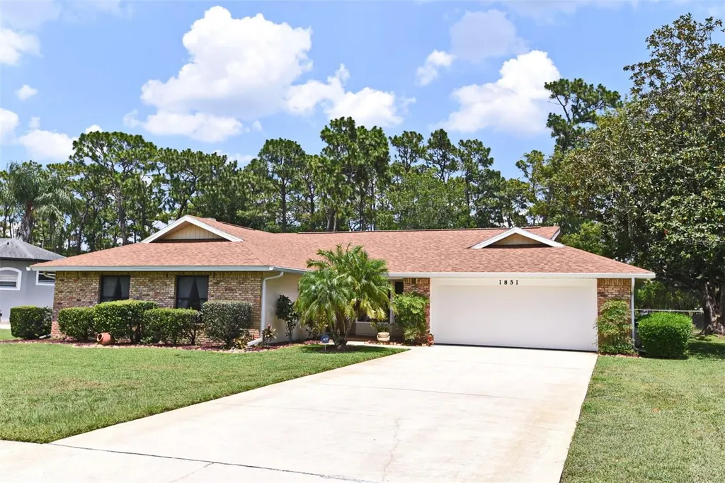 1851 Green Meadow Lane Orlando FL 32825