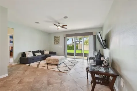 11868 Lake Lucaya Drive Riverview FL 33579
