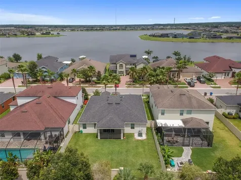 11868 Lake Lucaya Drive Riverview FL 33579