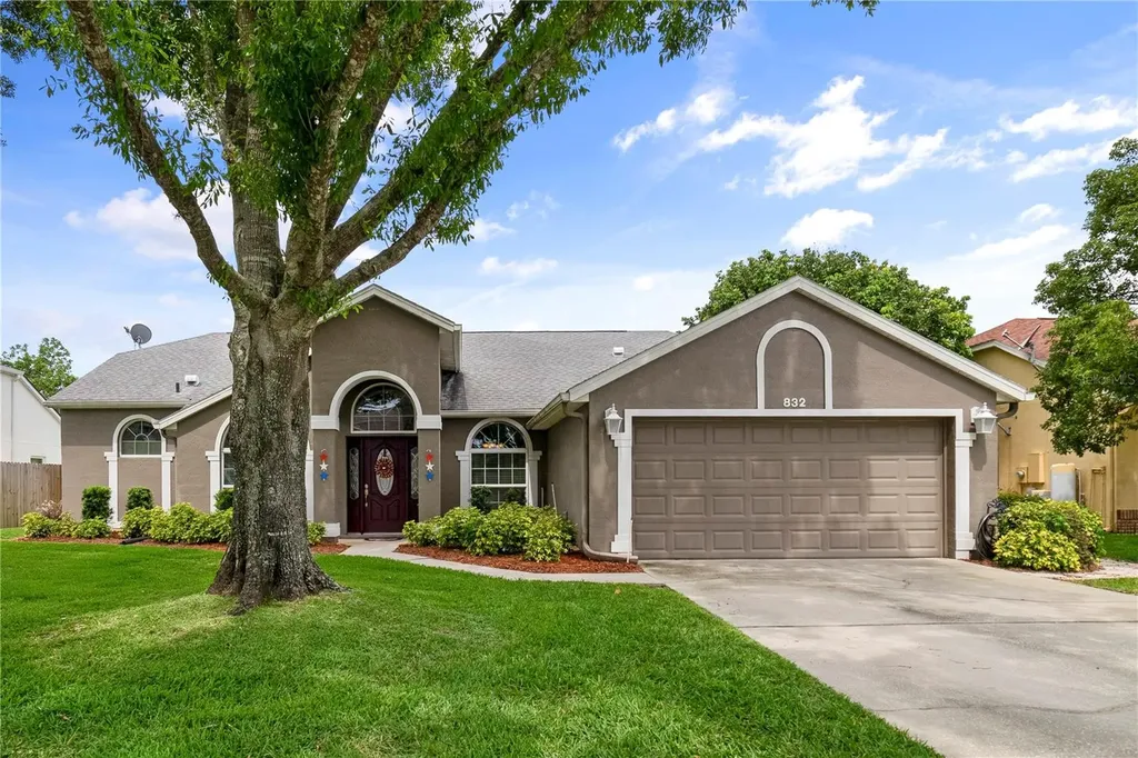 832 Laurelcrest Drive Orlando FL 32828