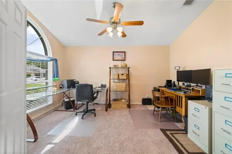 832 Laurelcrest Drive Orlando FL 32828