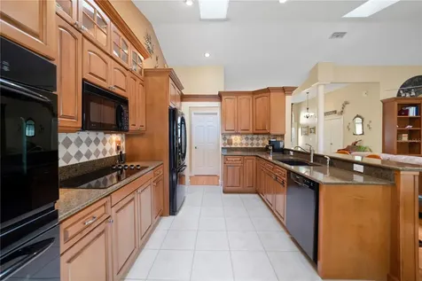 832 Laurelcrest Drive Orlando FL 32828