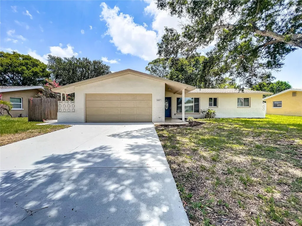 1457 S Duncan Avenue Clearwater FL 33756
