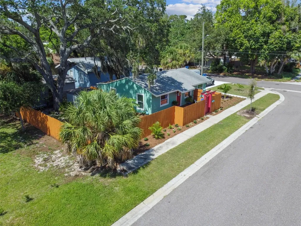 3801 19th Avenue S St Petersburg FL 33711