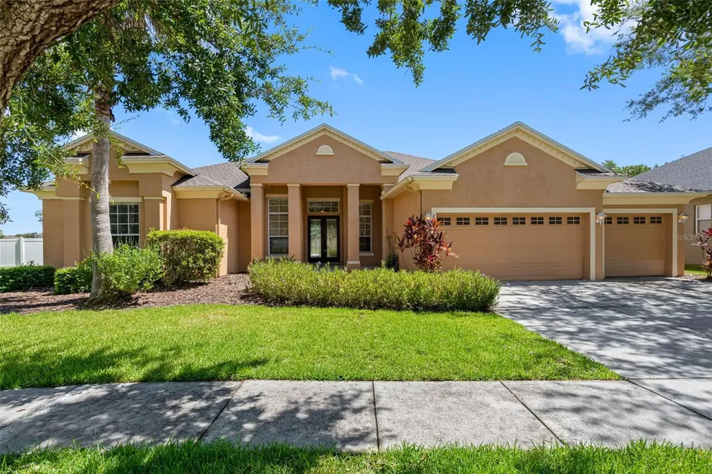 20651 Longleaf Pine Avenue Tampa FL 33647