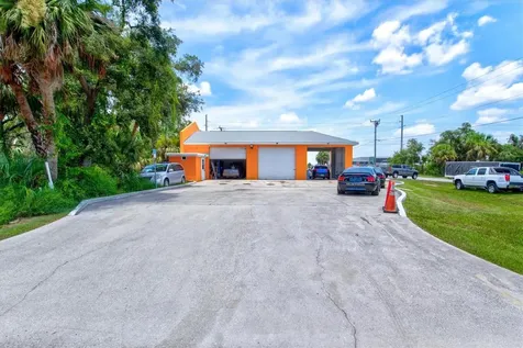 15182 Dahlgren Avenue Port Charlotte FL 33953