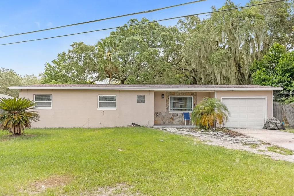 5273 Mustang Way Orlando FL 32810