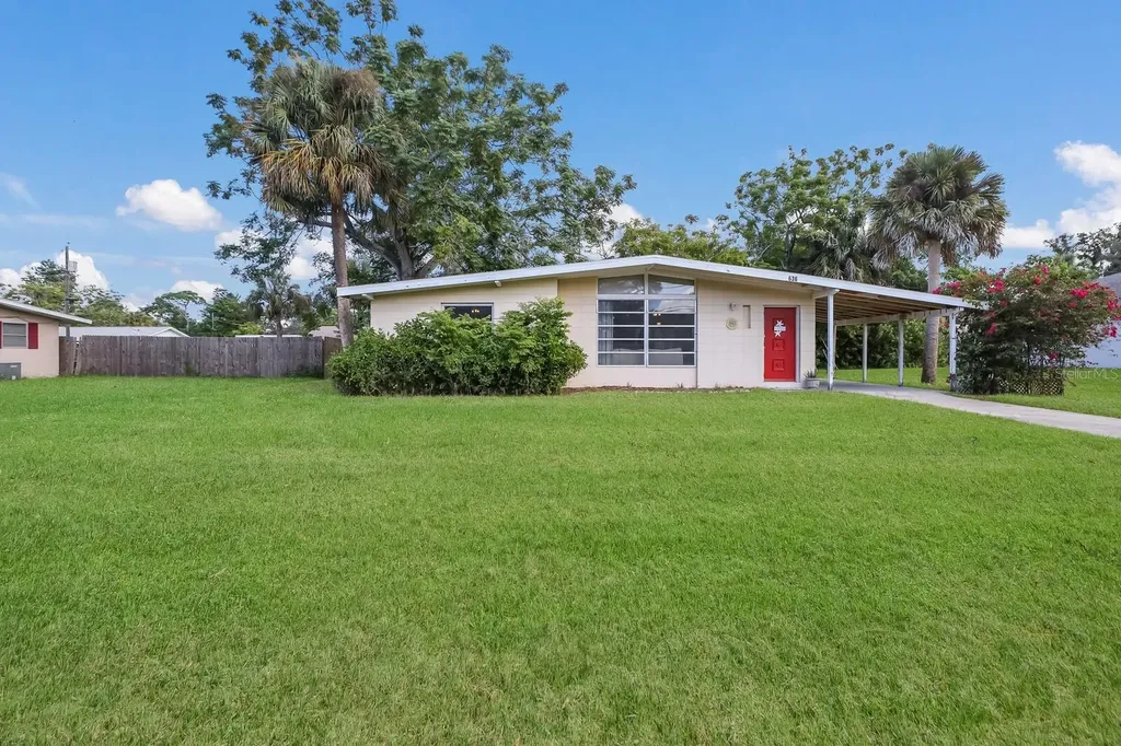636 S Venice Boulevard Venice FL 34293