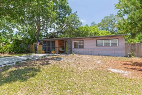 7418 4th Avenue N St Petersburg FL 33710