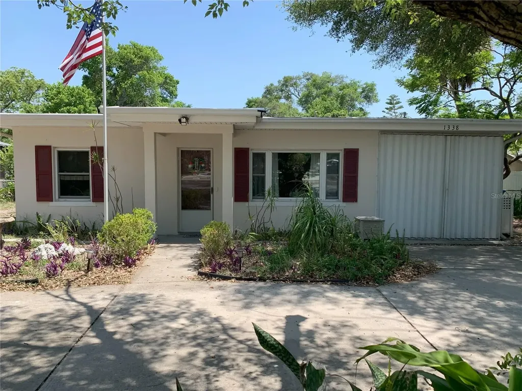 1338 Nebraska Avenue Palm Harbor FL 34683