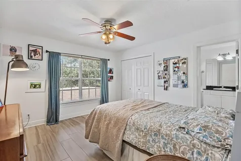 101 Valencia Circle St Petersburg FL 33716