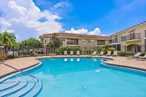 101 Valencia Circle St Petersburg FL 33716