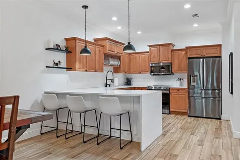 101 Valencia Circle St Petersburg FL 33716