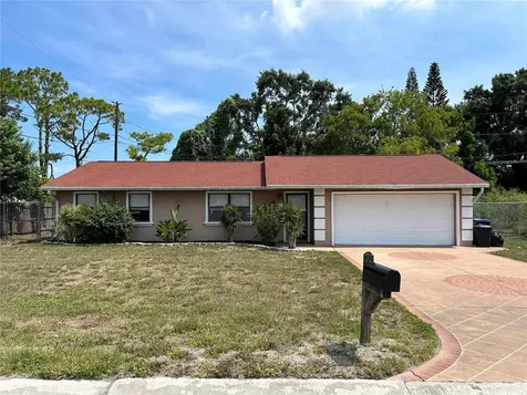 815 67th Avenue Drive W Bradenton FL 34207
