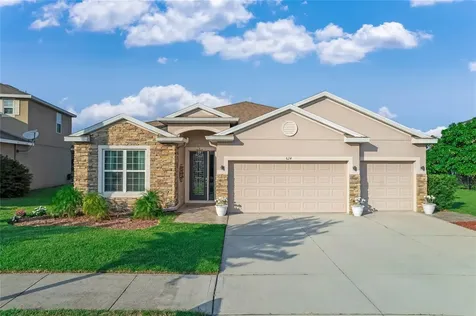 624 Neptune Drive Groveland FL 34736