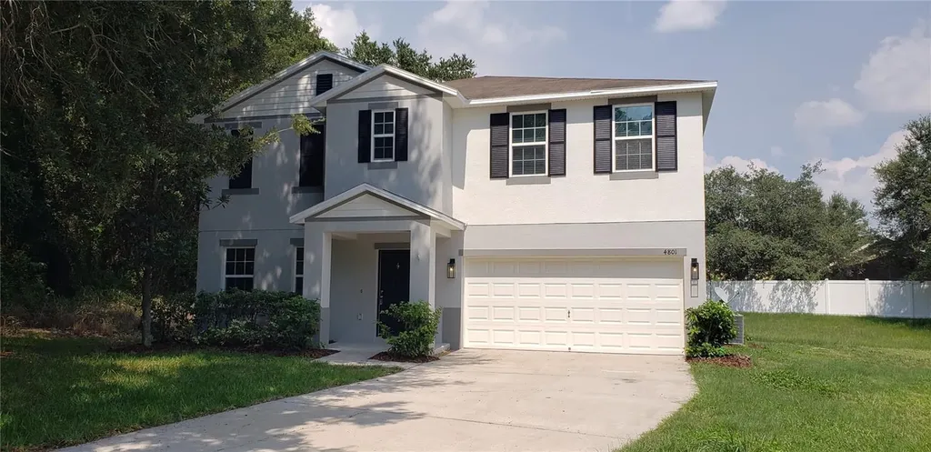 4801 Waters Gate Drive Tavares FL 32778