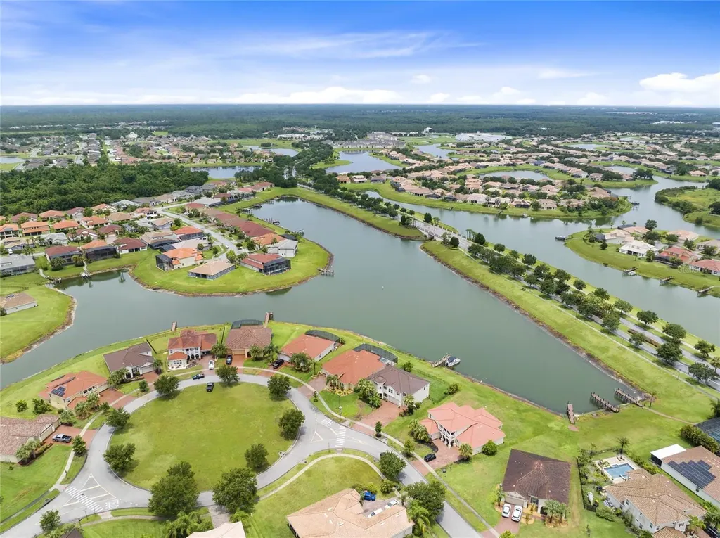 3877 Shoreside Drive Kissimmee FL 34746