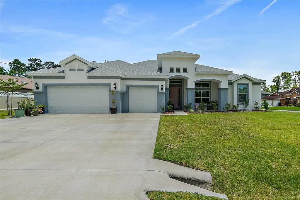 2 Eastman Lane Palm Coast FL 32164