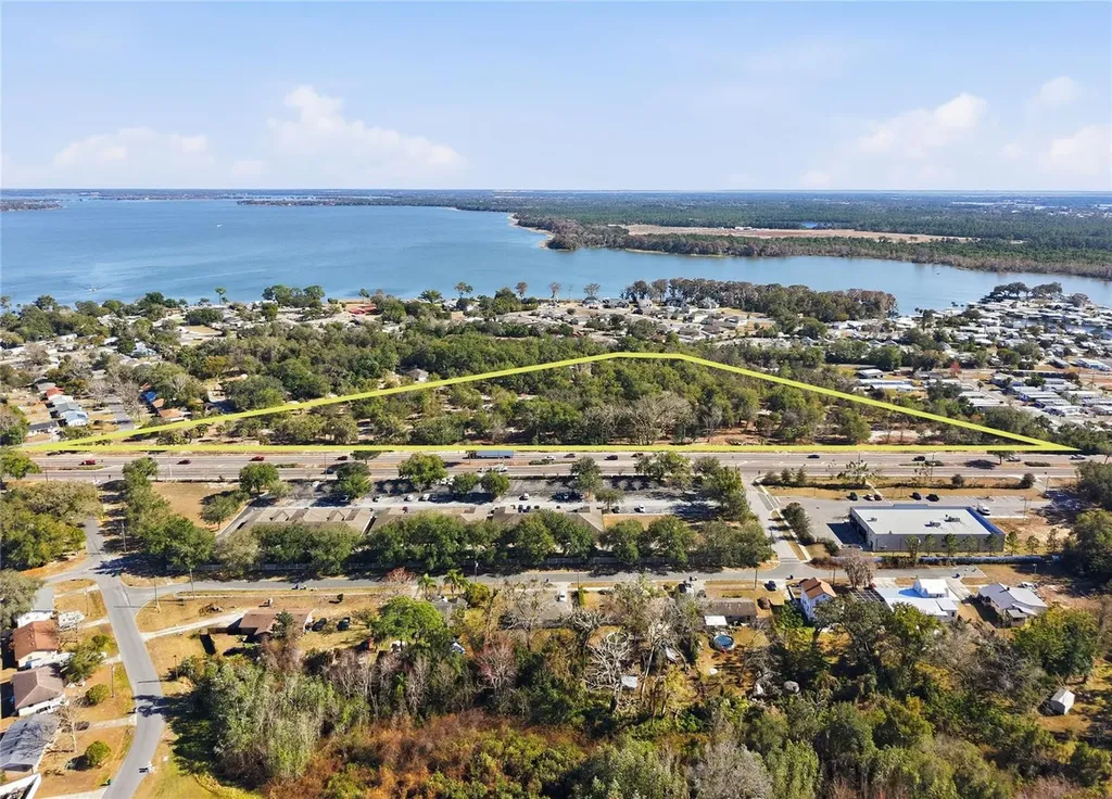 Summerall Avenue & Sr 19 Tavares FL 32778