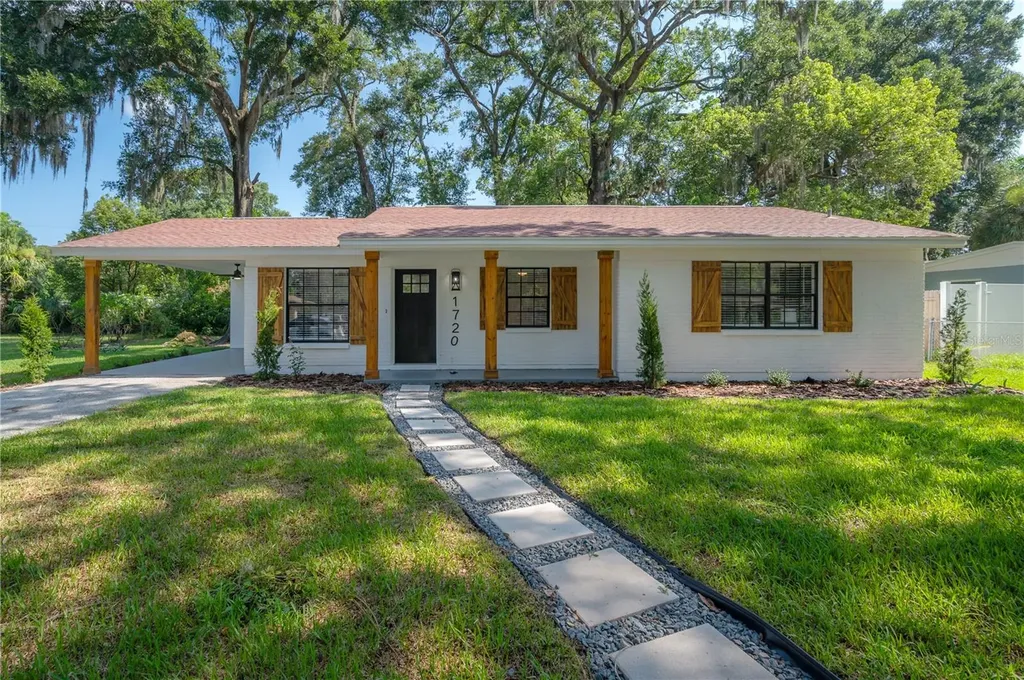 1720 E Fern Street Tampa FL 33610