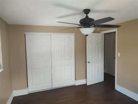 3125 Roxbury Drive Holiday FL 34691