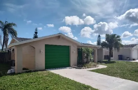 3125 Roxbury Drive Holiday FL 34691