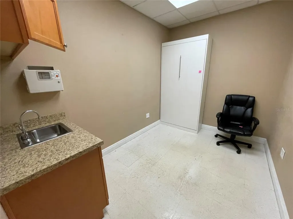 757 Highway 466 Lady Lake FL 32159