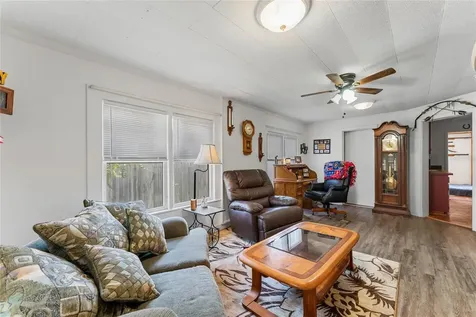 719 Mckenzie Street Leesburg FL 34748