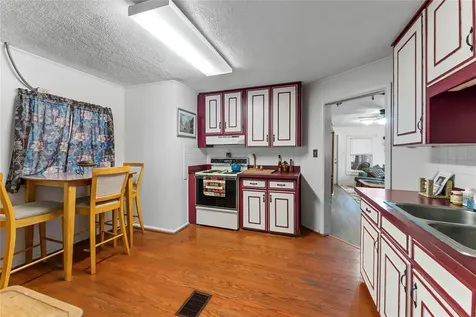 719 Mckenzie Street Leesburg FL 34748