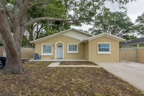 1813 Palm Way Largo FL 33771