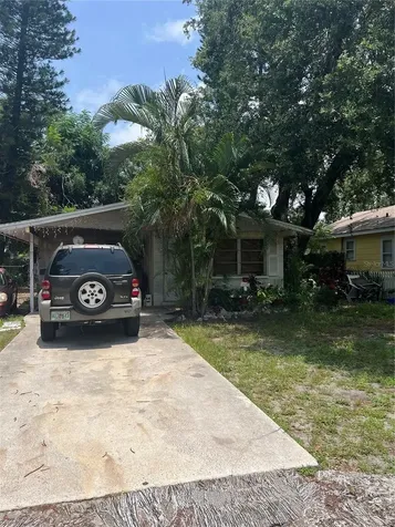 1071 Highland Street Sarasota FL 34234