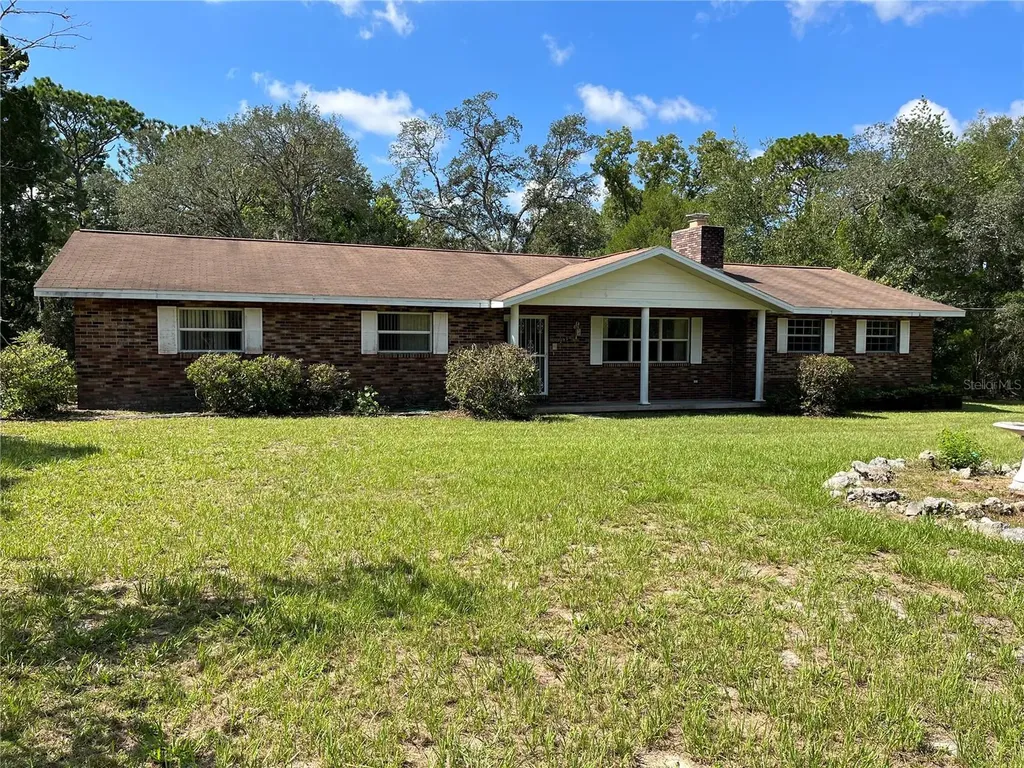 2950 W Woodthrush Street Lecanto FL 34461