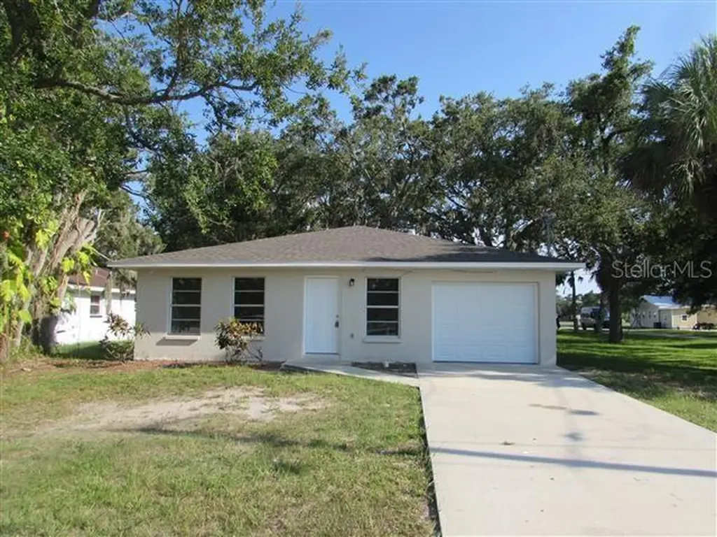 1729 12th Street W Palmetto FL 34221